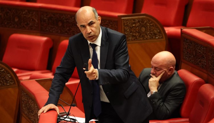 وزير الإدماج الاقتصادي والمقاولة الصغرى والشغل والكفاءات، المكلف بالشغل، هشام صابري