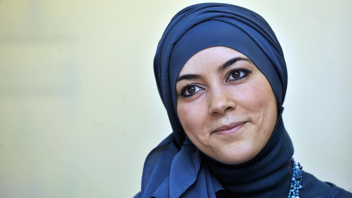 الخبيرة السياسية المغربية-البلجيكية فاطمة زيبوح تتوج “رائدة السنة لبروكسيل” الخبيرة السياسية المغربية-البلجيكية فاطمة زيبوح تتوج “رائدة السنة لبروكسيل”