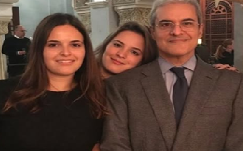 الأمير مولاي هشام العلوي يعلن عن زفاف ابنتيه فايزة وهاج في حفل عائلي بهيج تحت رئاسة جلالة الملك محمد السادس حفظه الله 4 Sans%D8%A7%D9%84 titre