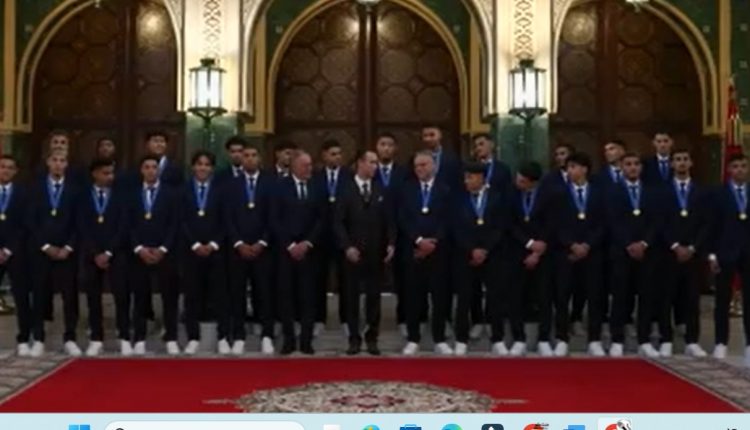 بتعليمات