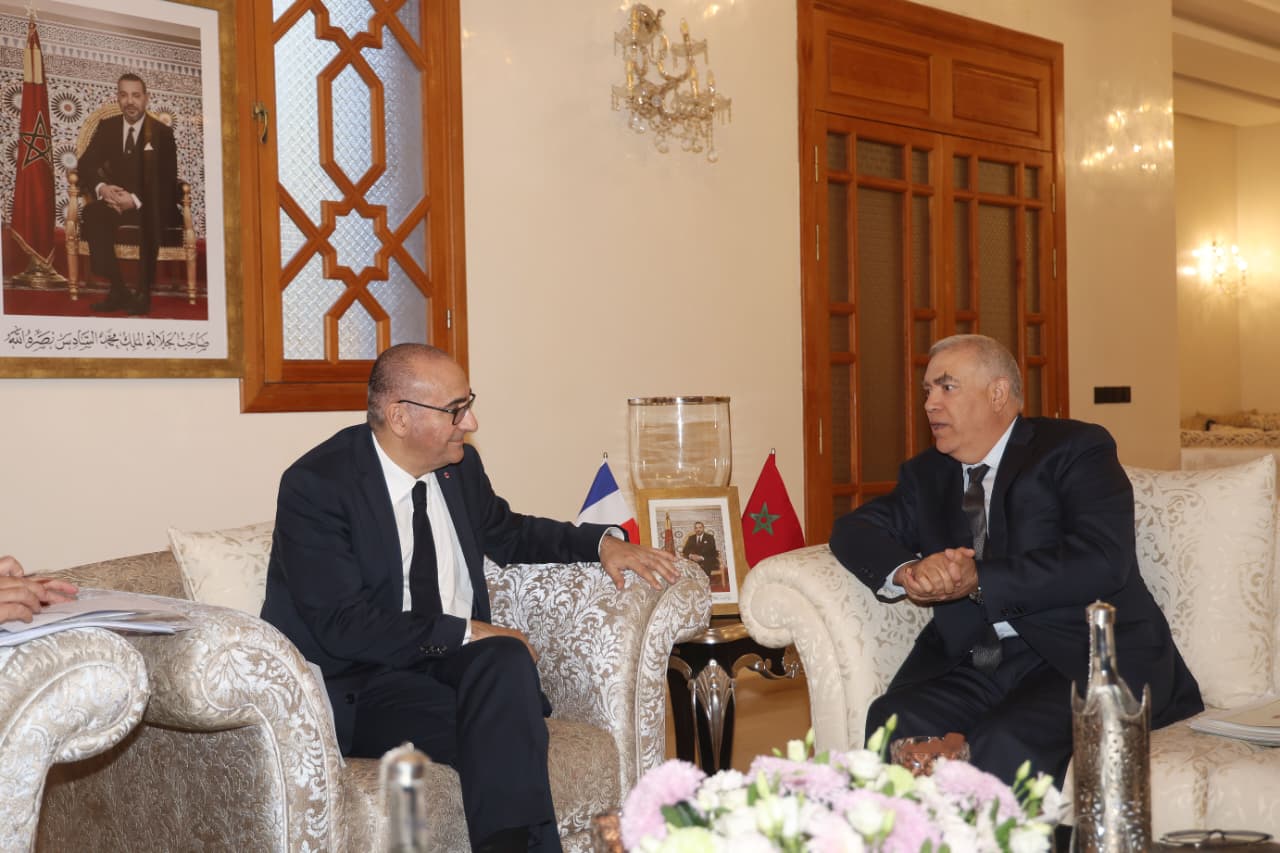وزير الداخلية يجري بمراكش محادثات مع نظيره الفرنسي وزير الداخلية يجري بمراكش محادثات مع نظيره الفرنسي