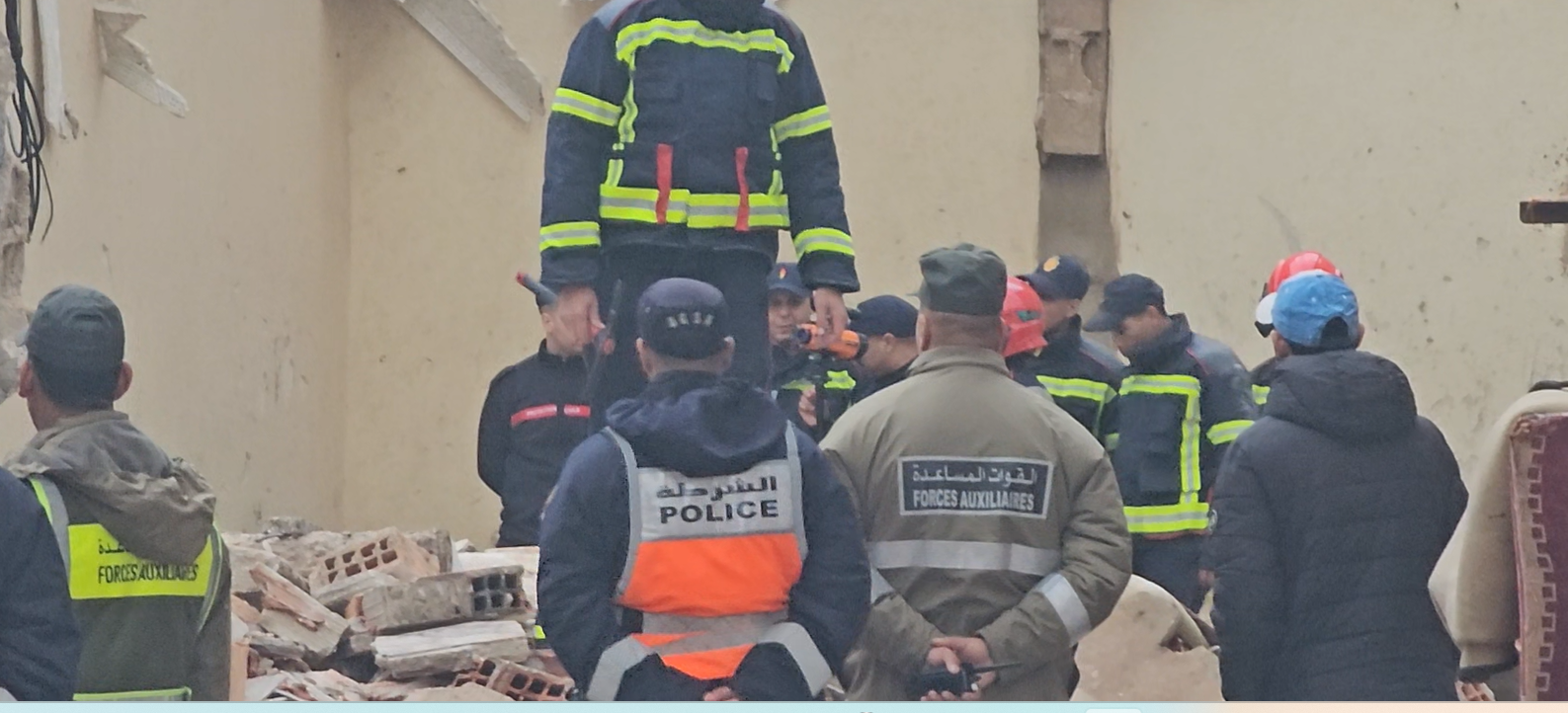 انهيار منزل سكني بحي قصر البحر بالرباط.. أسفر عن وفاة شخصين في حصيلة أولية!.. عقب التساقطات المطرية الغزيرة انهيار منزل سكني بحي قصر البحر بالرباط.. أسفر عن وفاة شخصين في حصيلة أولية!.. عقب التساقطات المطرية الغزيرة