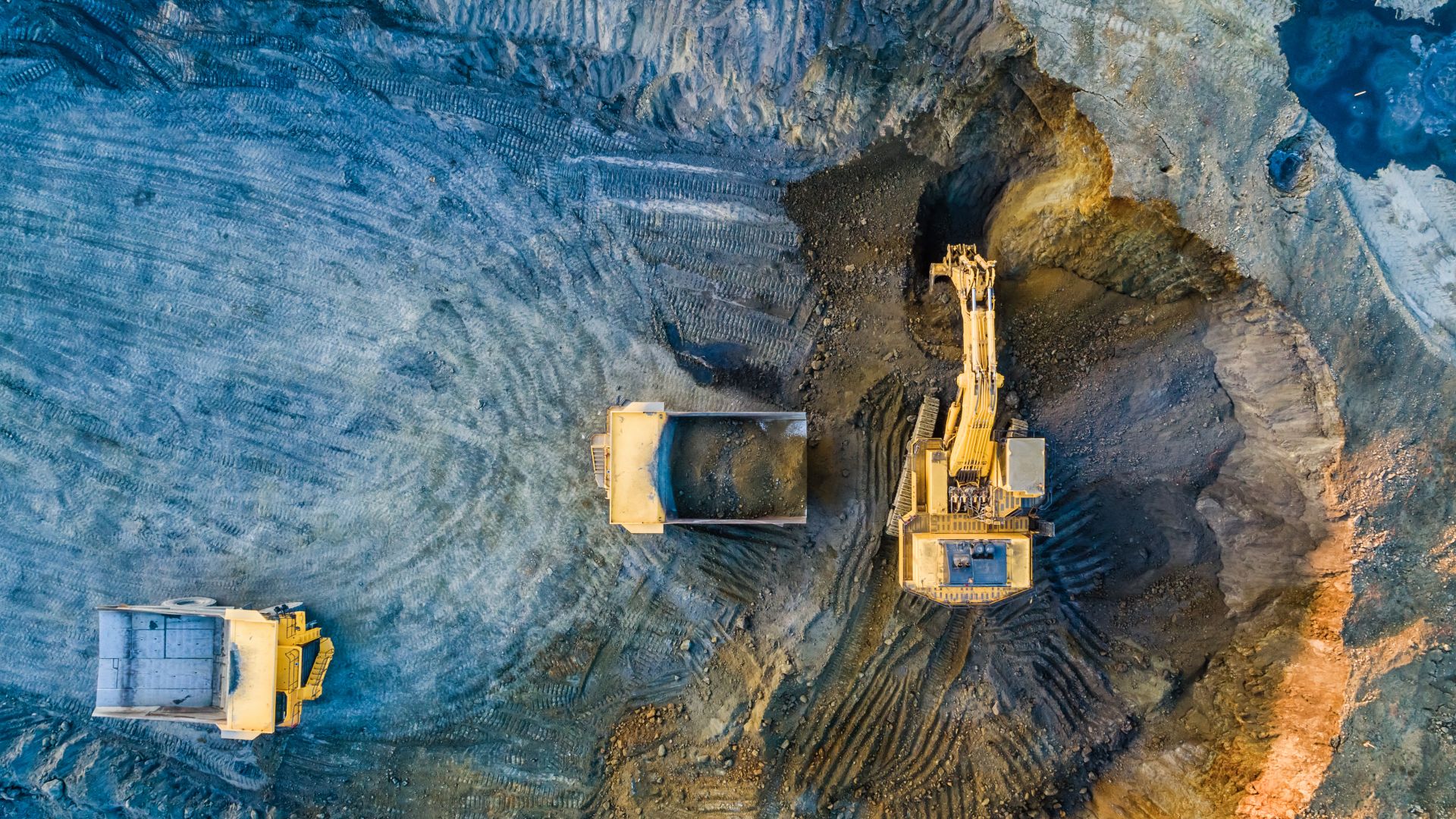 الصين تعزز احتياطاتها الاستراتيجية من الأتربة النادرة والمعادن الحرجة الصين تعزز احتياطاتها الاستراتيجية من الأتربة النادرة والمعادن الحرجة