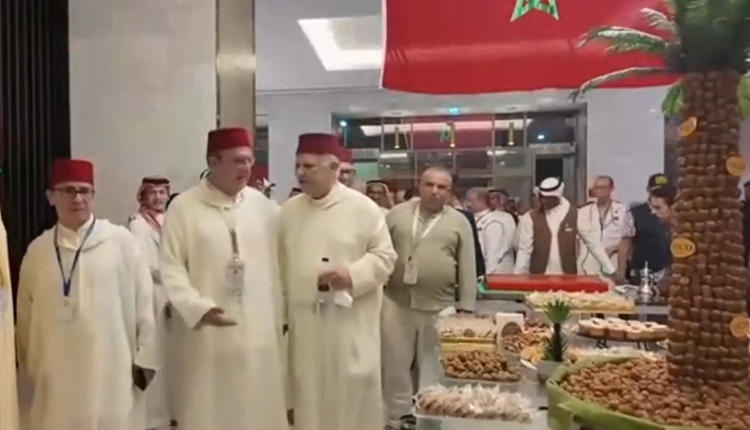 افغ