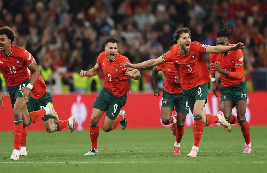 تصفيات كأس أمم إفريقيا لكرة القدم 2027 : المنتخب المغربي يفوز على نظيره الغابوني (2-0) تصفيات كأس أمم إفريقيا لكرة القدم 2027 : المنتخب المغربي يفوز على نظيره الغابوني (2-0)
